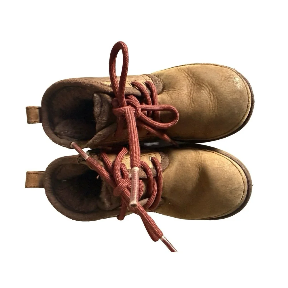 UGG neumel ii